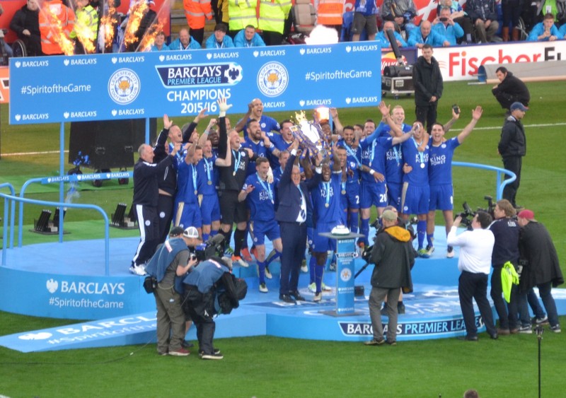Leicester City FC lift the Premier League Trophy